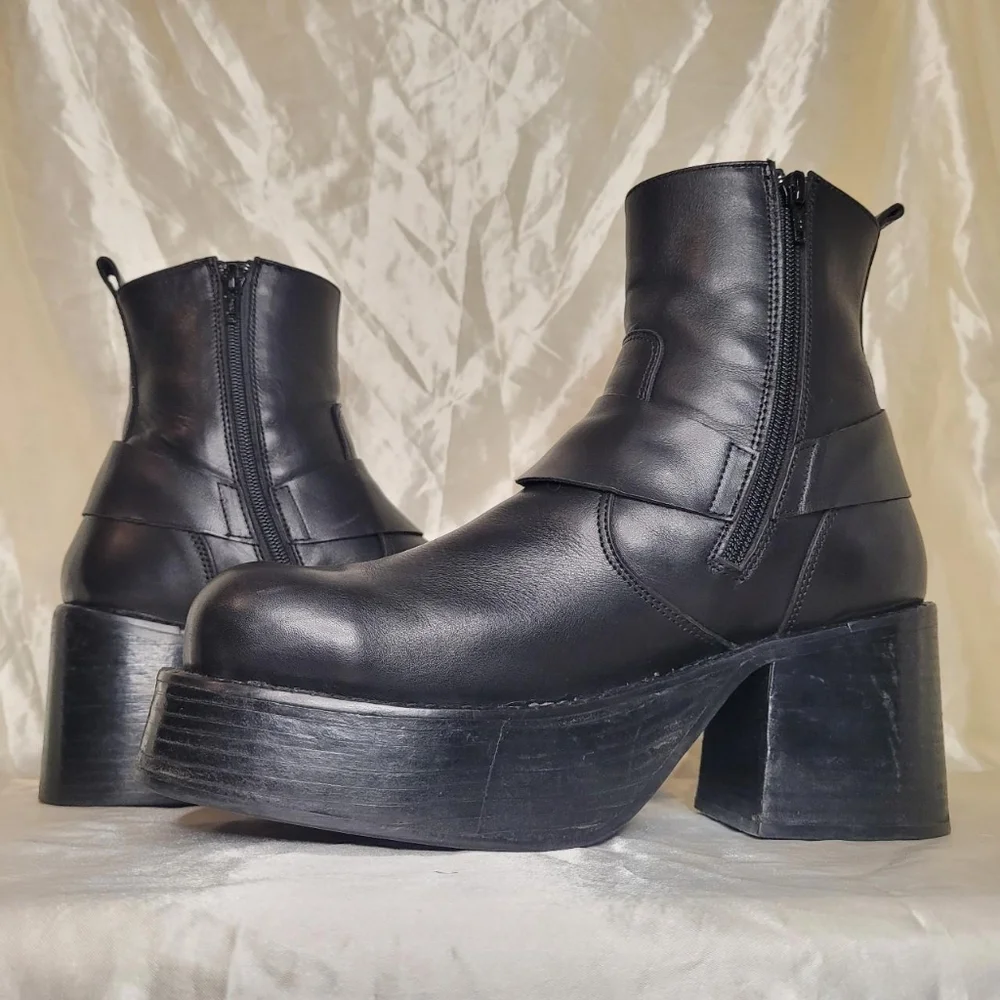 DESTROY vintage black leather 90s era heeled platform boots - Picture 4 of 8